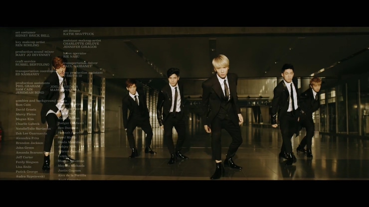 CROSS GENE 《BILLION DOLLA》 1080P