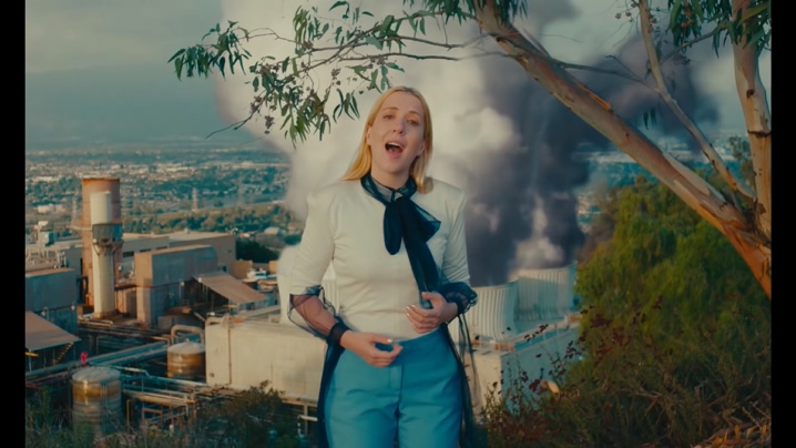 Austra 《Future Politics》 1080P