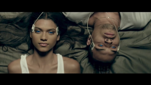 Chris Brown 《Don t Wake Me Up》 1080P