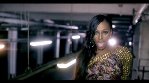 Alexandra Burke 《Elephant》 1080P