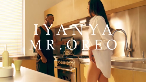 Iyanya 《Mr Oreo》 1080P