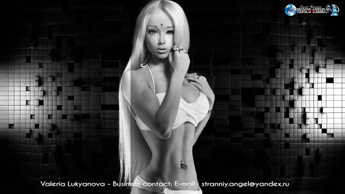 Valeria Lukyanova 《Human Barbie Doll》 1080P