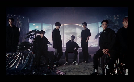 EXO 《Electric Kiss》 1080P