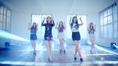 Hello Venus 《I m ill》 1080P