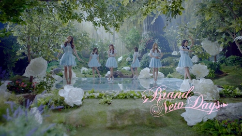 A pink 《Brand New Days》 1080P