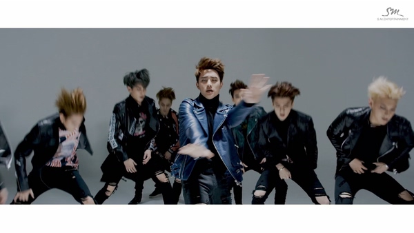 EXO 《Call Me Baby》 1080P