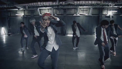 EXO x Tiffany 《Heartbreak Growl》 1080P