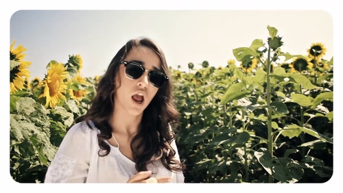 Miss Mary 《Cand Soarele Ma Cheama》 1080P