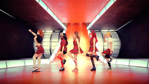 f(x) 《RUM PUM PUM PUM》 1080P