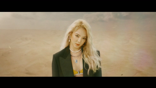 HYO & 3LAU《Punk Right Now》1080P