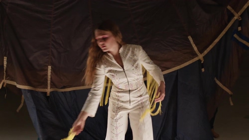 Maggie Rogers《On + Off》1080P